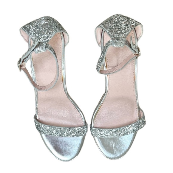 NWOT LovMark Silver Glitter Ankle Strap Heels - Size 6 1/2 - Picture 12 of 15
